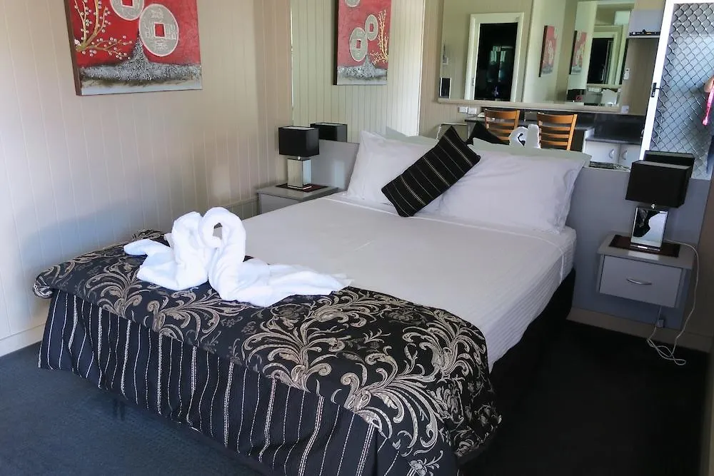 Caboolture Central Motor Inn, Sure Stay Collection By BW 4*,